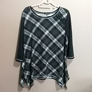 Anna Bella sweater size xxl